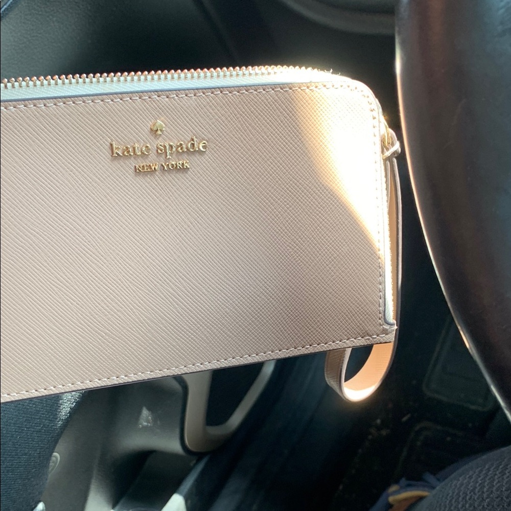 Kate Spade Cream Zip-Around Wallet